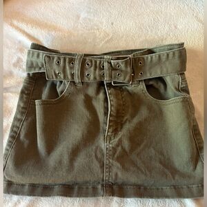 Girls RSQ Green Mini Cargo Skirt Casual